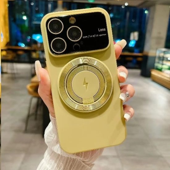 Golden iPhone 14 Pro Mobile Cover